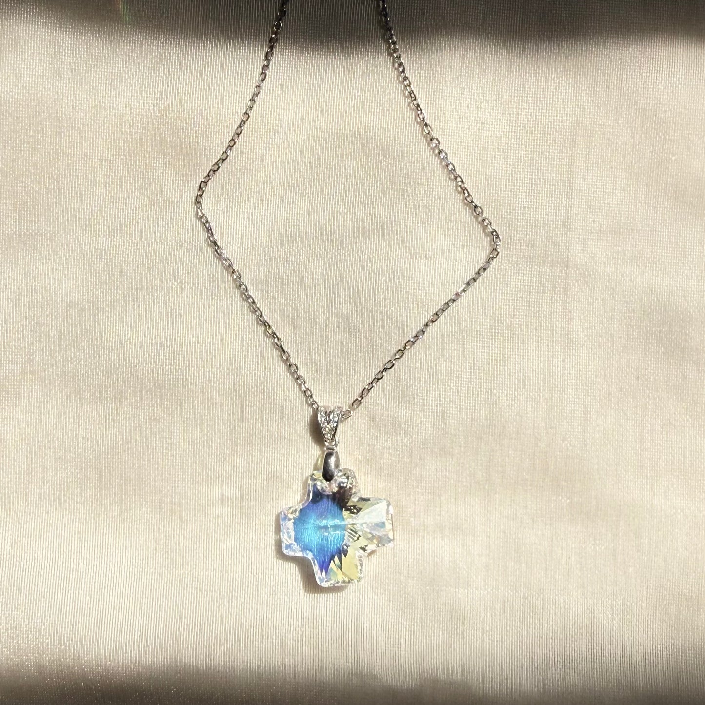 Graceful Bond Swarovski in 925 Silver Necklace