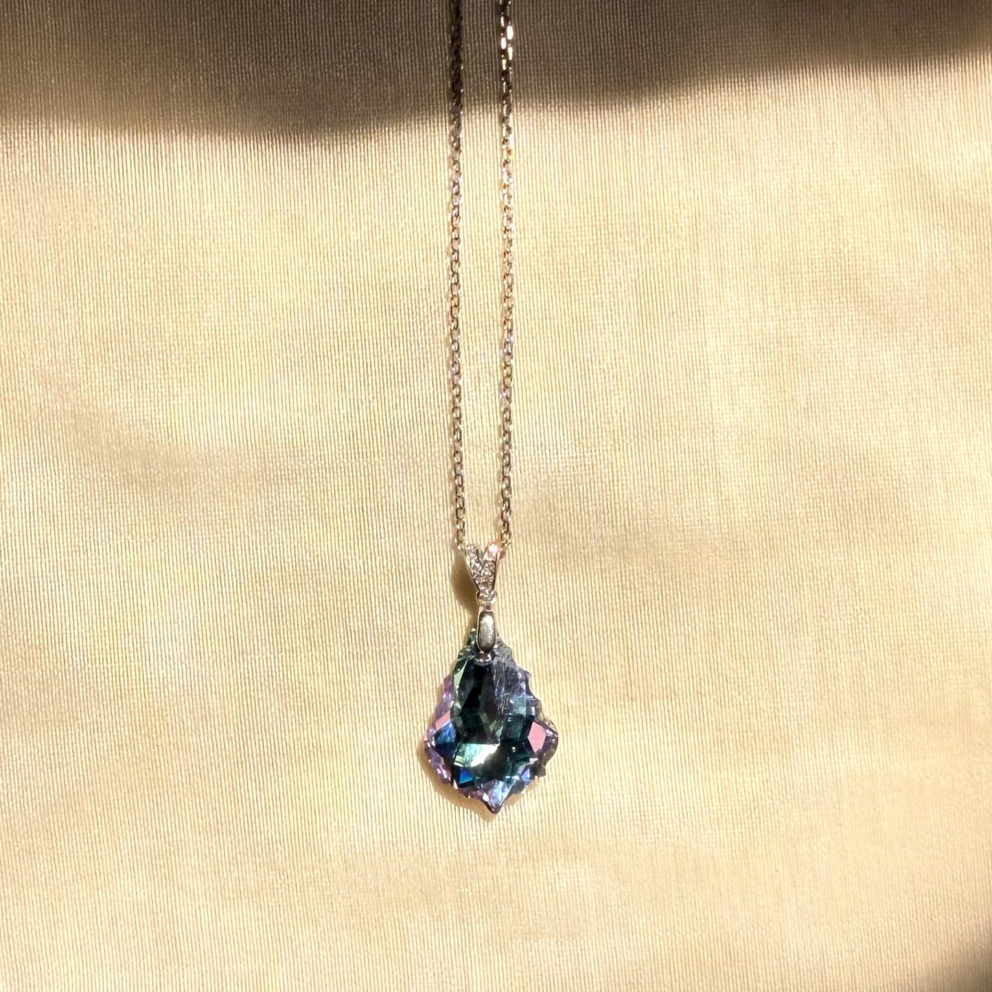 Whispering Leaf Swarovski in 925 Silver Necklace (Copy)